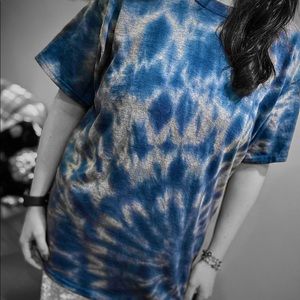 ⛔️SOLD!⛔️ Blue Wave tie dye tshirt! 🌊